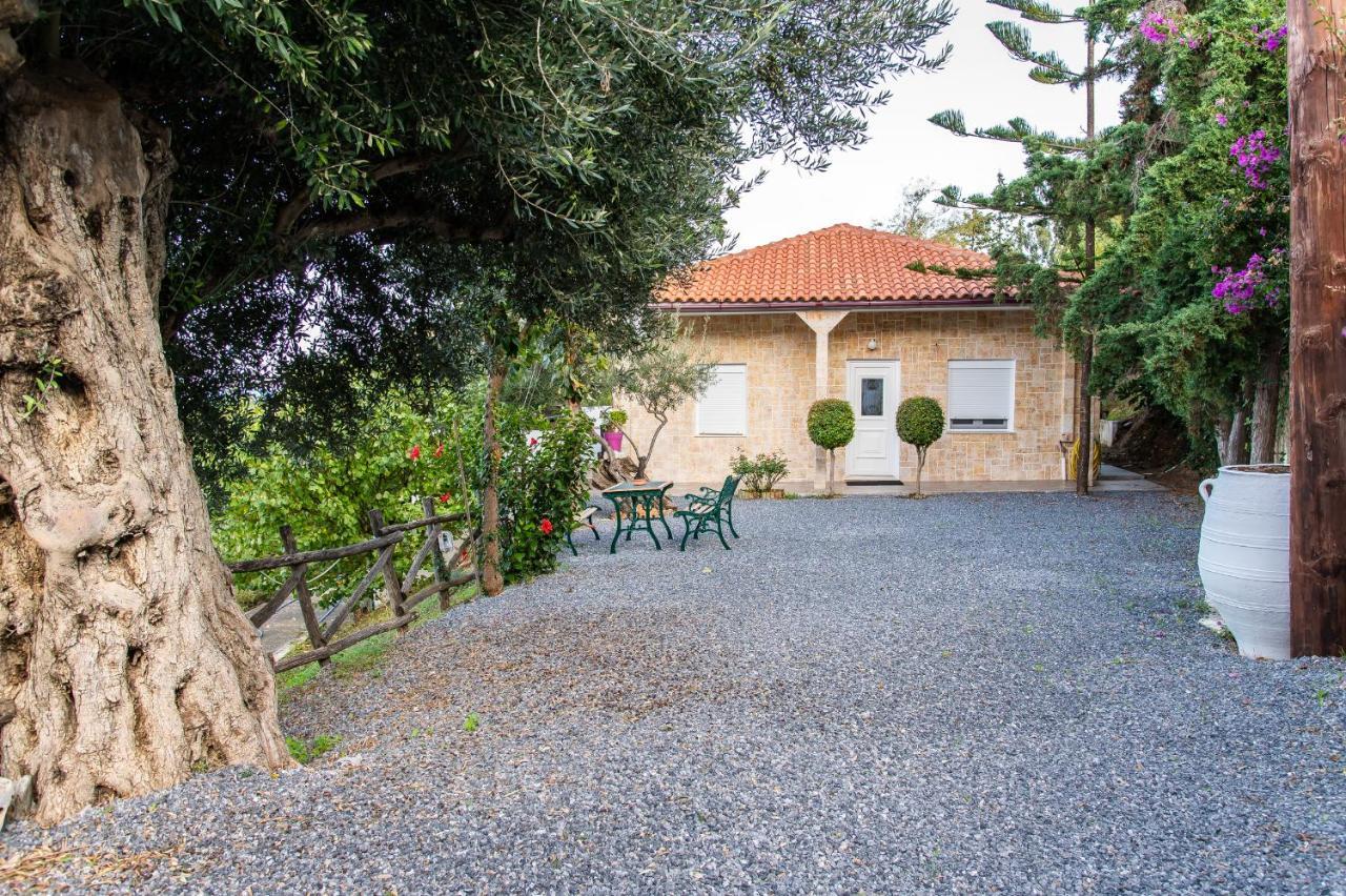 Chic & Spacious House In Rodia Heraklion Zewnętrze zdjęcie